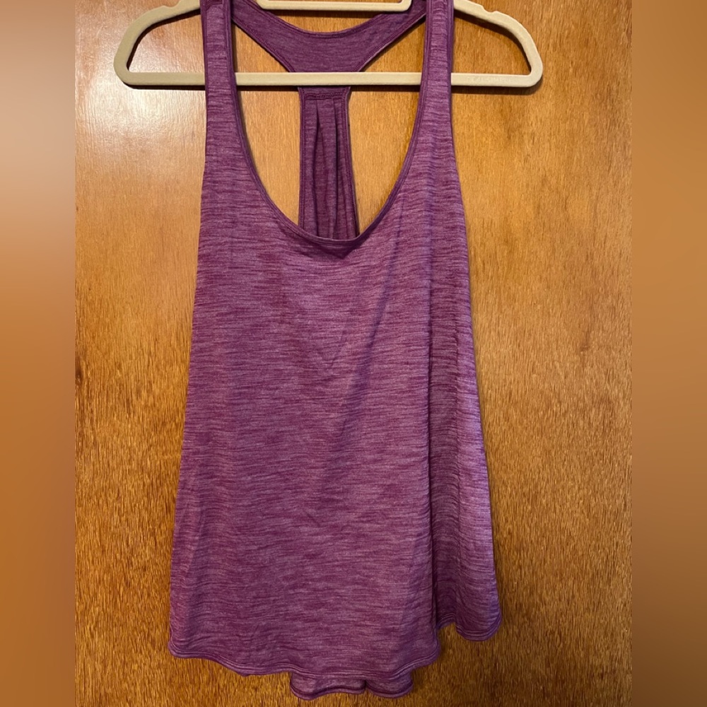 Lululemon tank
